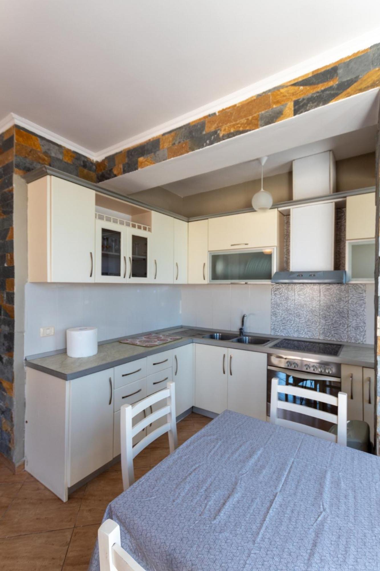 Apartment Two-bedroom Sea View *