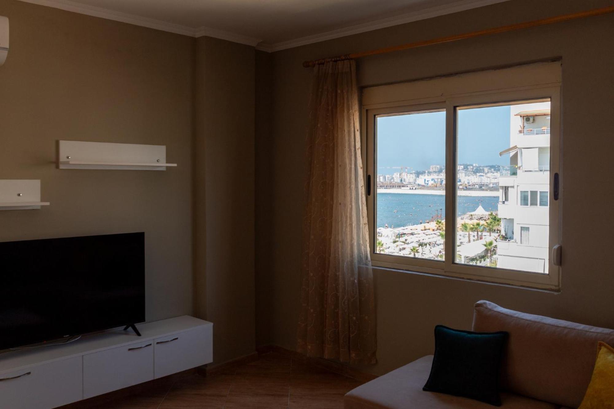 Two-bedroom Sea View * Durrës